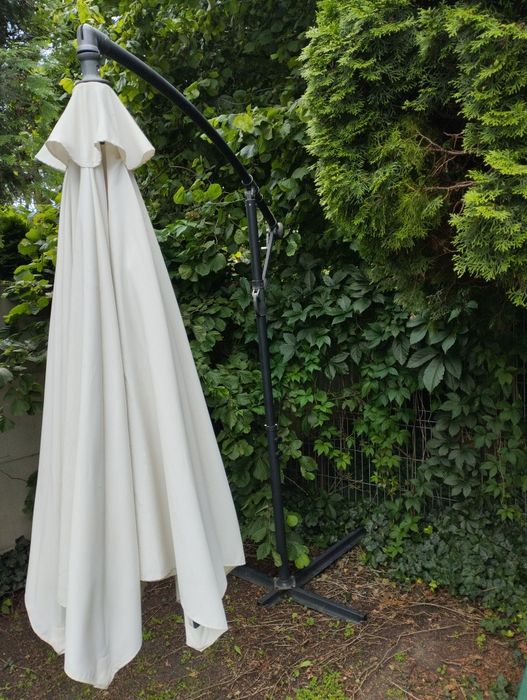 Parasol ogrodowy duży