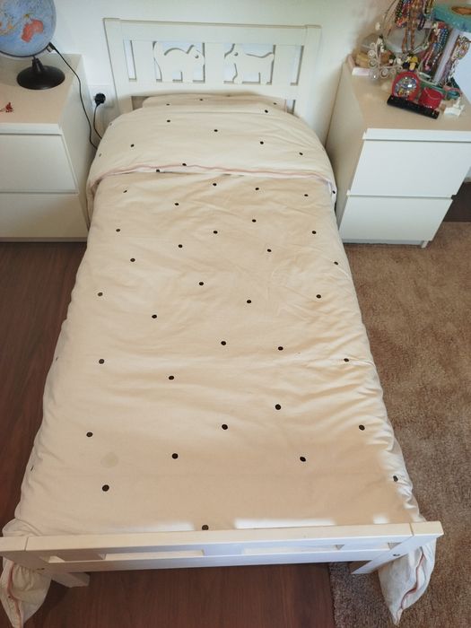 Estrutura da Cama, estrado, colchão, edredão e respectiva capa