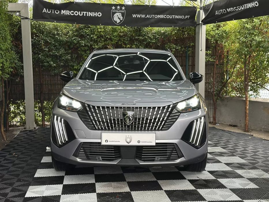 Peugeot 2008 1.2 Hybrid Allure e-DCS6