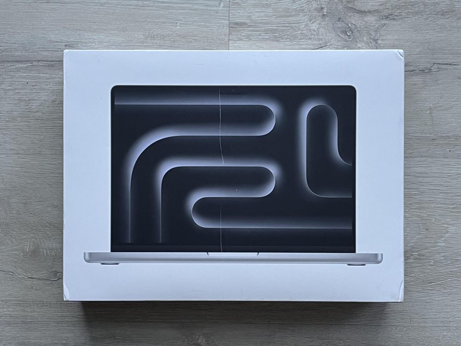 OUTLET Apple MacBook Pro 2023 14,2" M3 8GB RAM 512GB FV