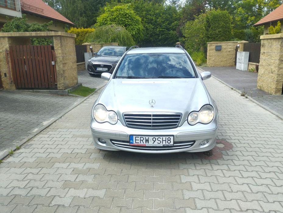 Mercedes-Benz Klasa C Mercedes c klasa 3.0 V6 diesel