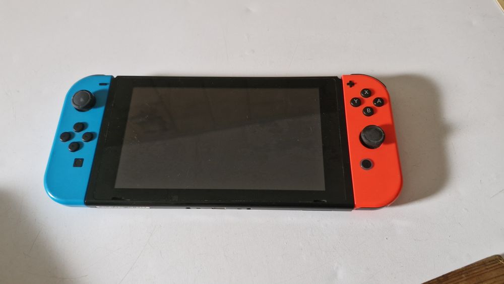 Nintendo switch em bom estado