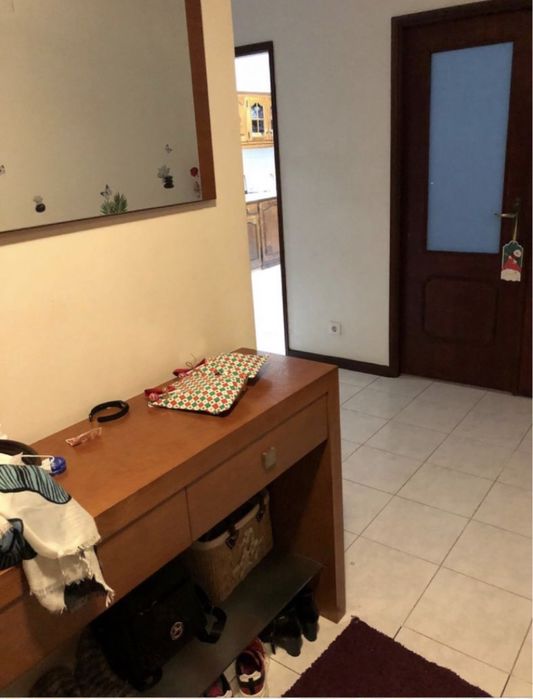 Alugo quarto a estudantes com 32m2