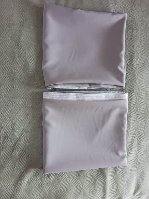 Продам шторы 2,5 на 1,4 м