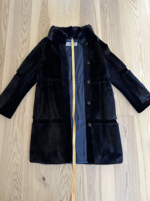 Шуба норковая б/у в хорошем состоянии.