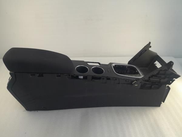 Consola central RENAULT Megane IV (B9A/M_)