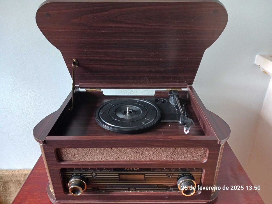 Fenton Memphis Vintage Player