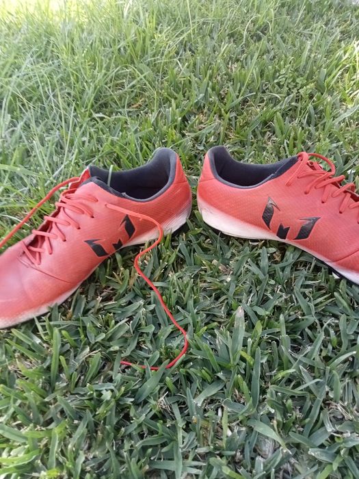 Chuteiras  adidas futebol