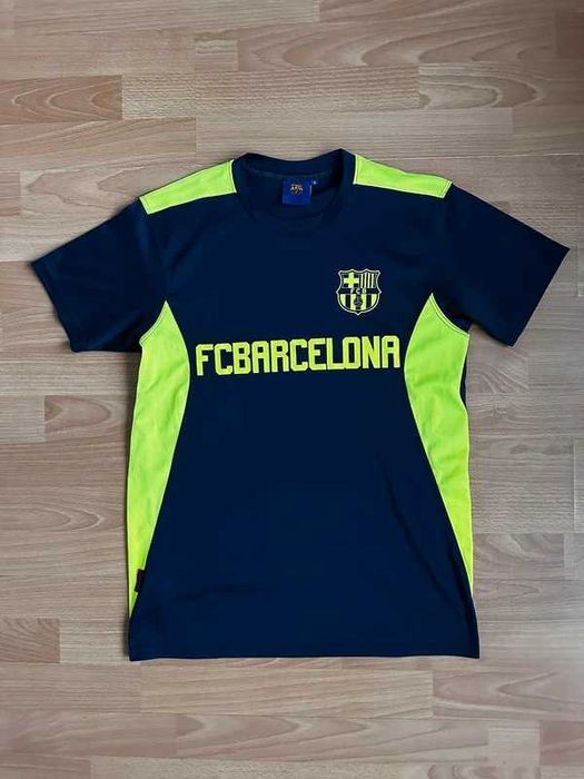 Koszulka FC Barcelona -rozmiar S - stan idealny - oficjalny producent