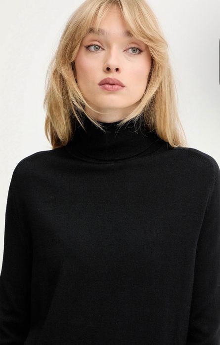 Чорний гольф з натурального 100% кашеміру