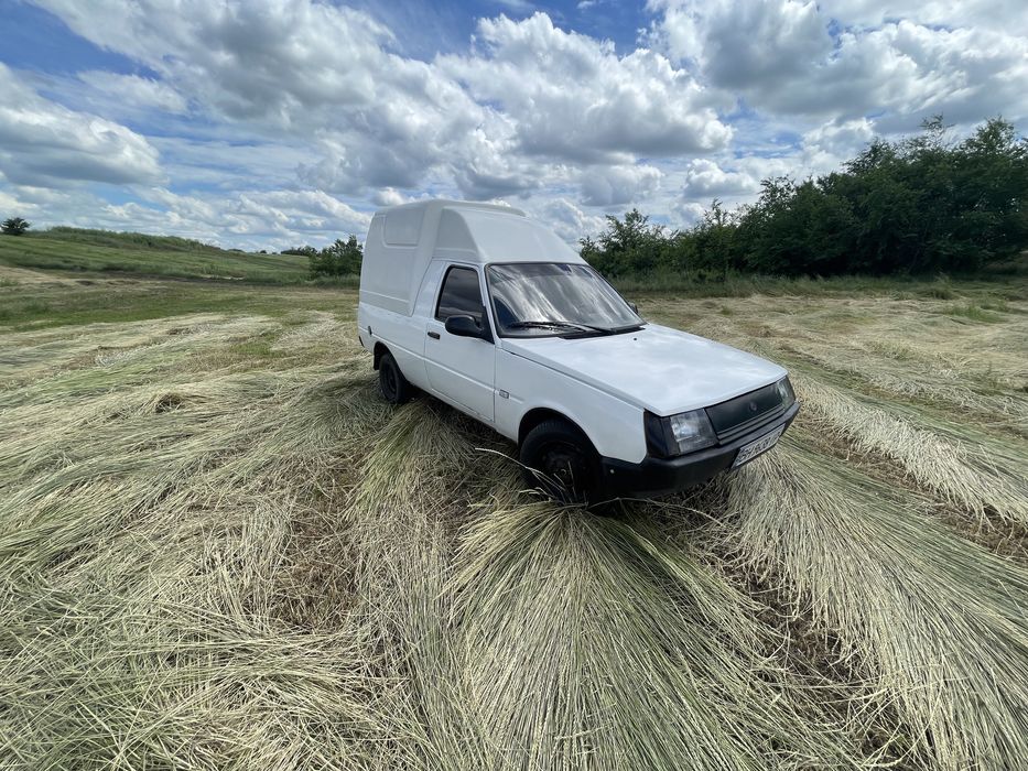ЗАЗ 11057 Таврия Пикап