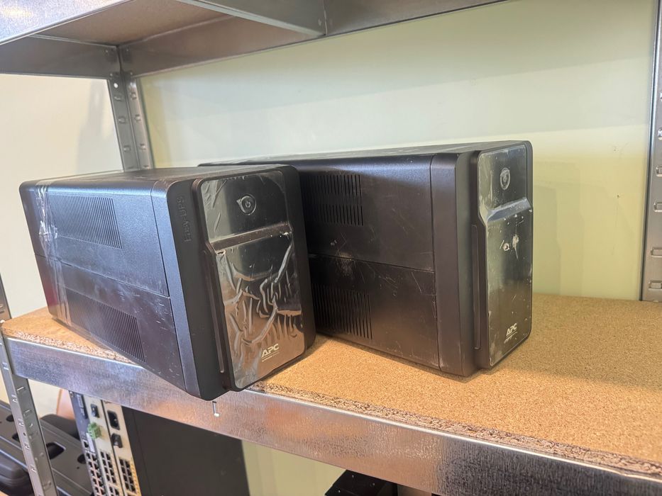 ДБЖ APC Easy UPS 1600VA, IEC (BVX1600LI)