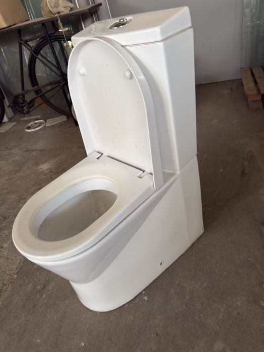 Vendo sanita sanindusa usada (Bom estado )
