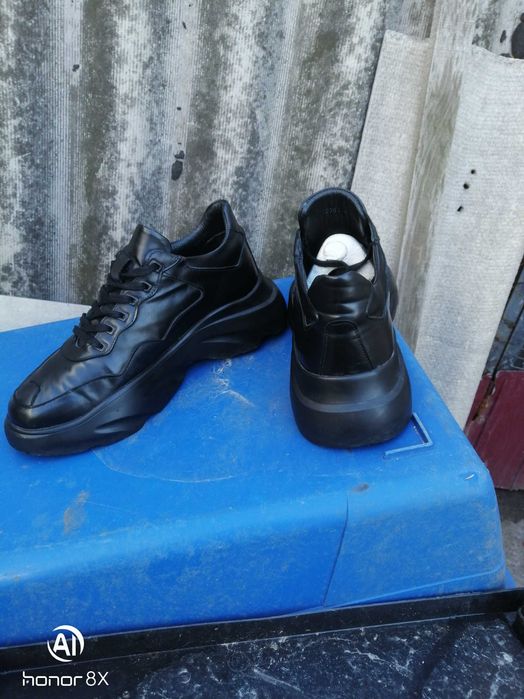 Кроссовки мужские 41