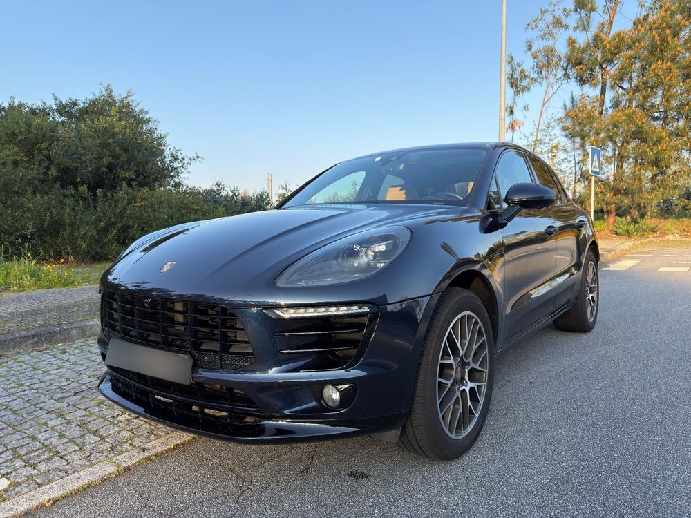 Porsche Macan Standard