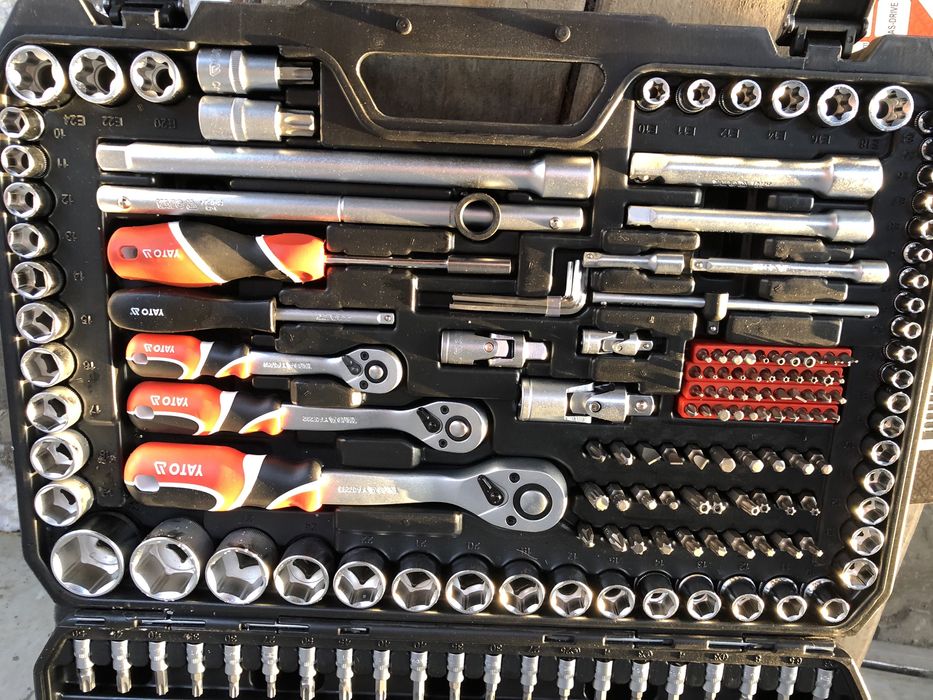 Набор инструмента Yato 216 предметов YT-38841 Купуйте нас без ризику.