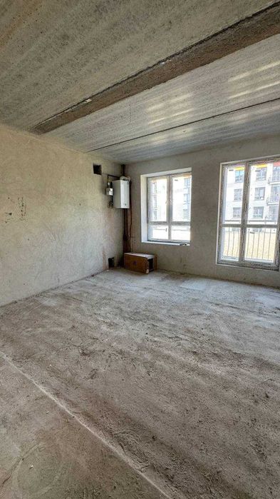 3-кімнатна квартира 92 м² у ЖК «Паркове містечко» , вул.Нац.Гвардії | 2 поверх | кухня-студія 22 м²