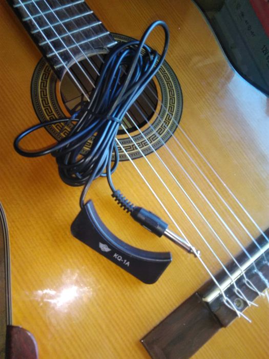 пьезодатчик для акустической гитары