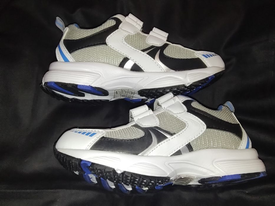 Кроссовки детские размер 31