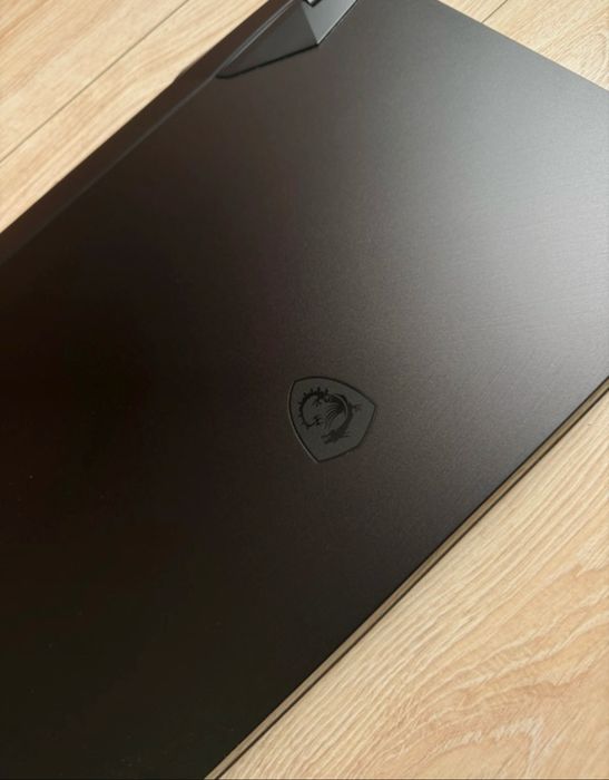 Laptop MSI Vector GP 76 rtx 3070ti 15( 17,3 FHD 360hz 16gb ram 1tb ssd