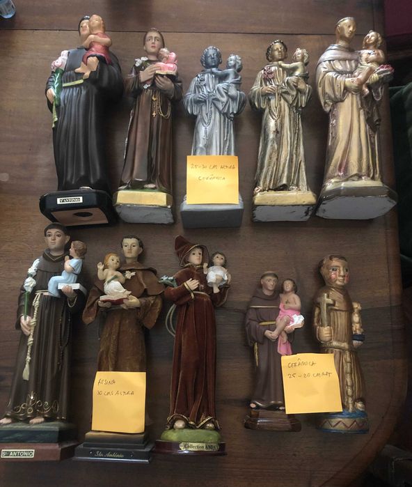 Estátuas de Santo António