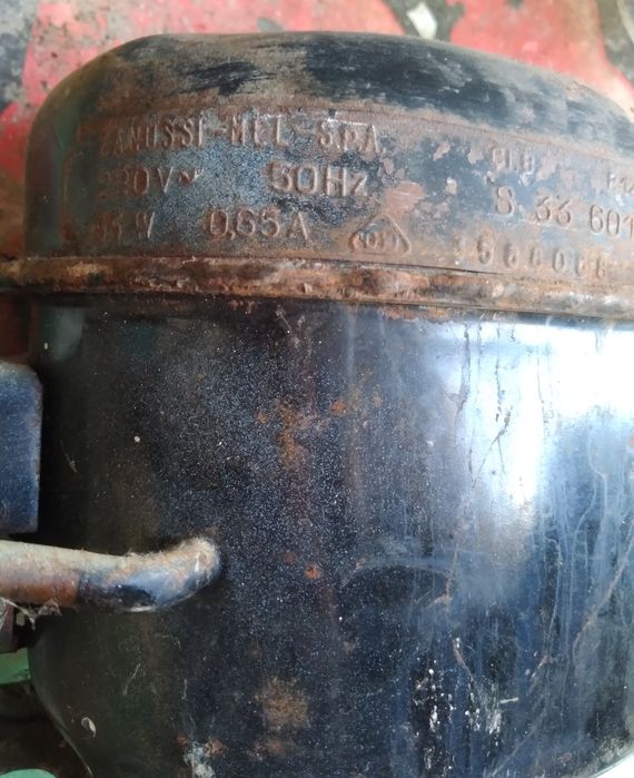 Компресор холодильника днепр2