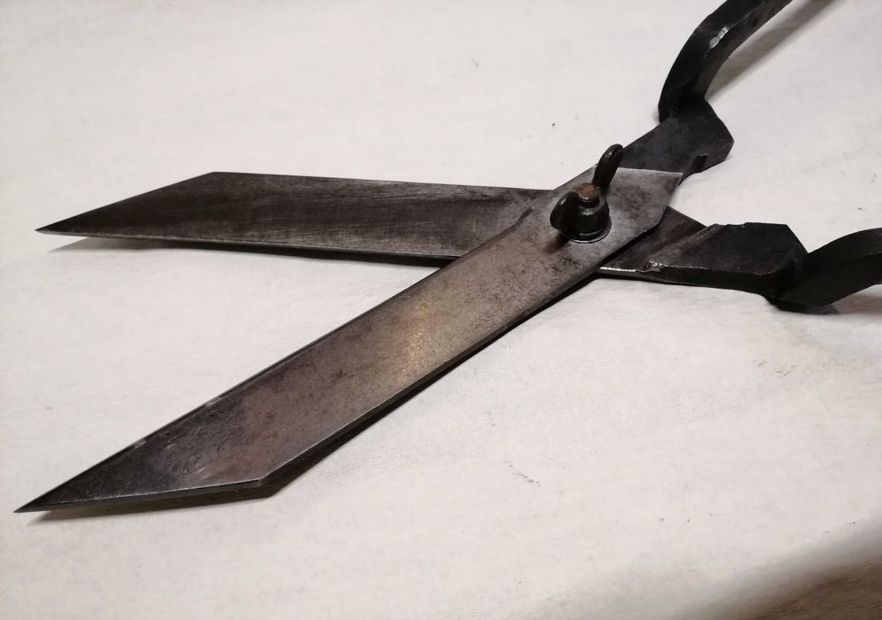 Stare solidne duże kute nożyce - dł. całkowita 60 cm