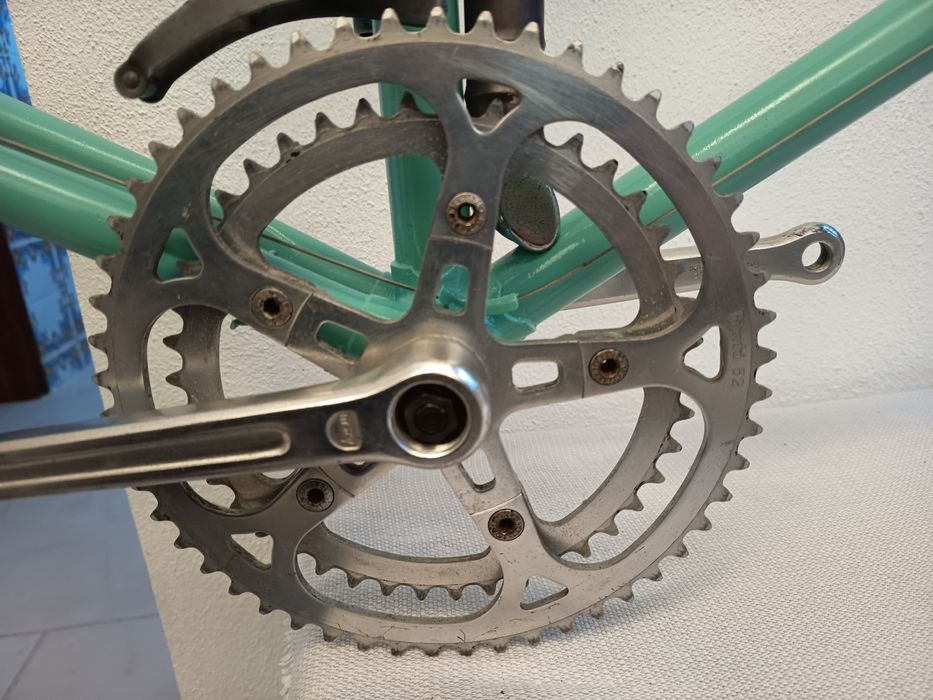 Bicicleta de estrada em bom estado