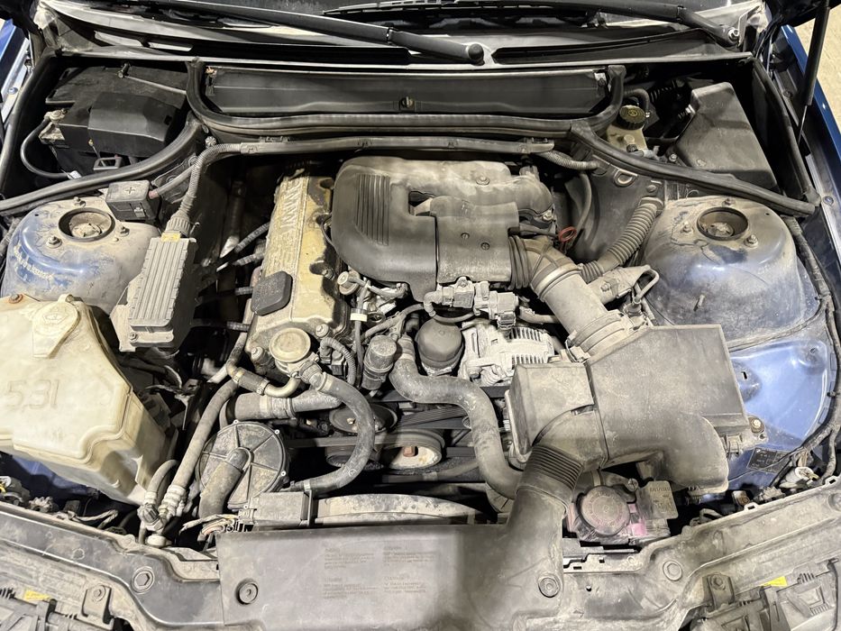 Tanio Silnik Bmw 1.9 (M43B19) Kompletny plus Skrzynia plus sprzęgło