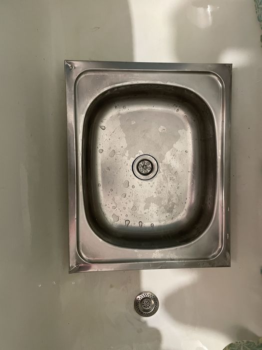 Продам умивальник з нержавійки сталі умывальник с нержавейки