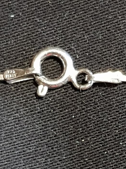 Łańcuszek z zawieszką próby 925