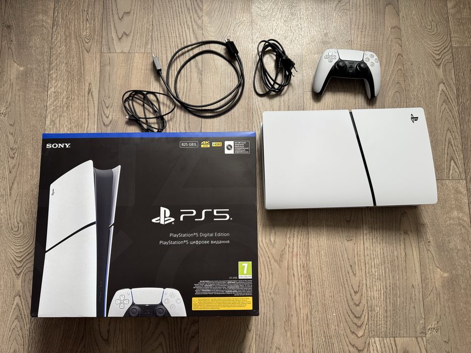 Продам новий Play Station 5