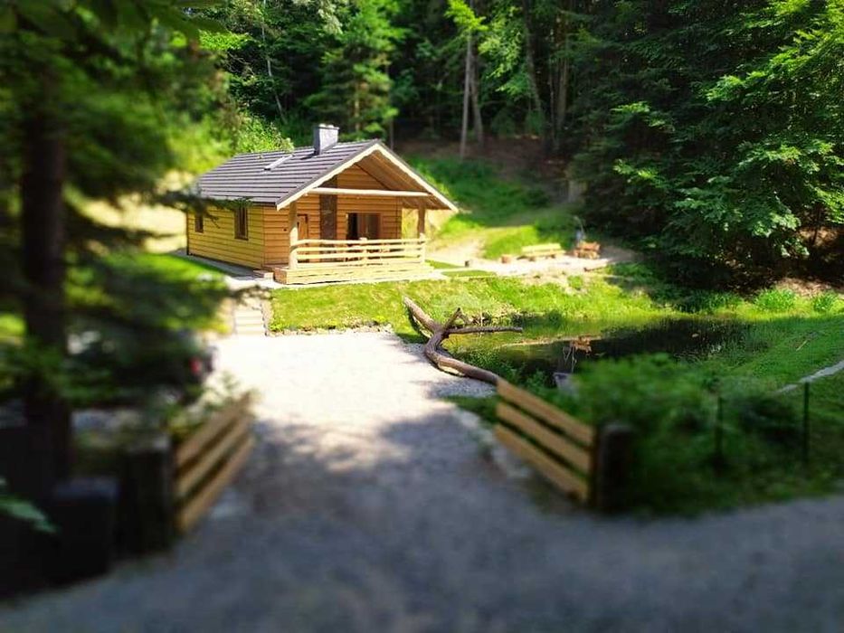 Domek w Bieszczadach z gorącą beczką  (maks. 6 osób)