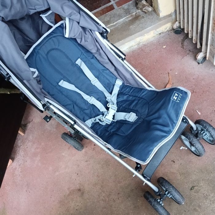 Carrinho de bebé completo zippy