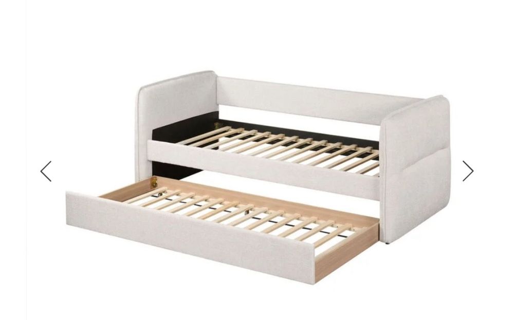 Moveis para quarto constituido por Beliche + Mesa + Mesa de cabeceira como novos