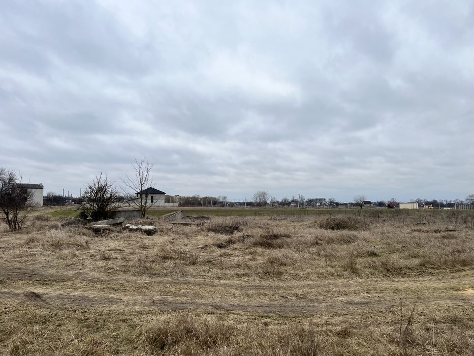 Продам 16 соток під забудову с.Лебедин вул.К.Маркса