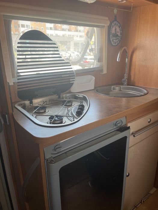 Autocaravana Challenger Genesis 43 de 6 lugares