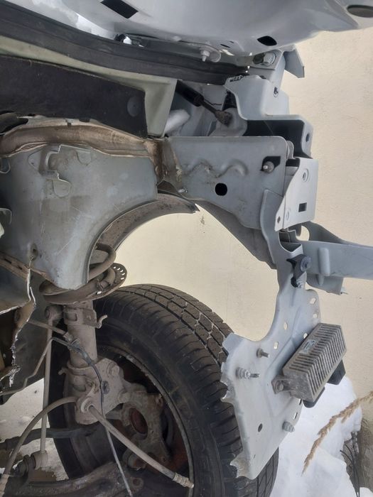 Kangoo 2019 fartuch lewej podłużnicy