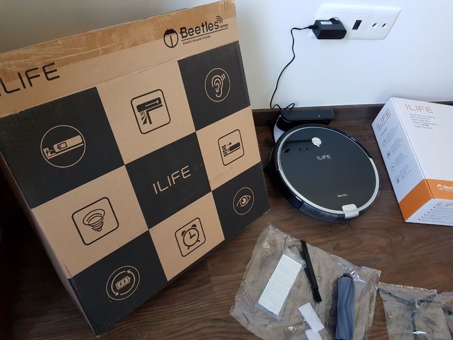 Robot Aspirador - iLife - pouco uso