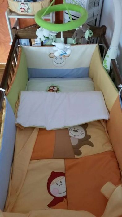 Edredon cama Novo Bolin Bolon colecção Abelhita ( Rosa ) tamanho 70x13