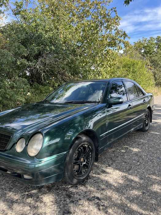 Mercedes w210 2.0 бензин