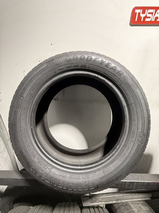 Opony letnie Goodyear 205/55 R16 komplet używane sprawne #L1408