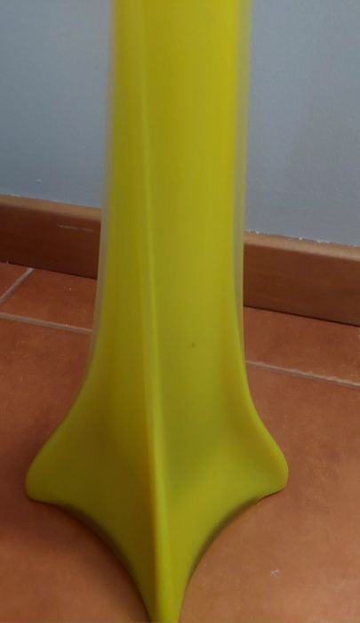 2 solitarios cor azul e amarelo