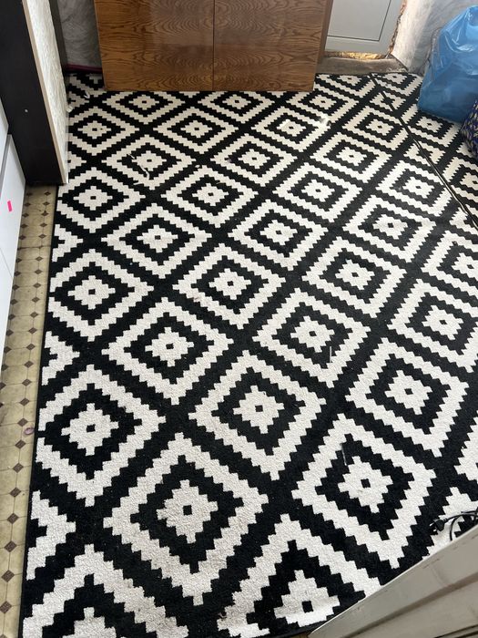 Продам ковер 2*3