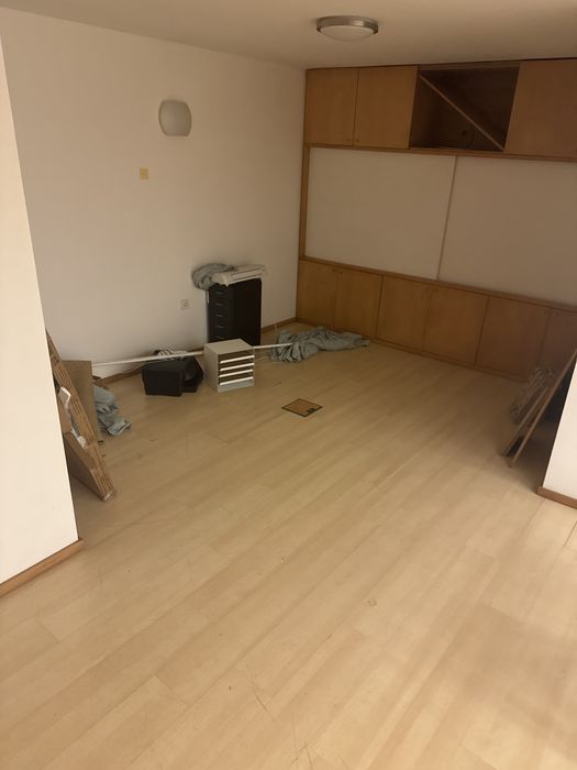 Aluga-se escritório