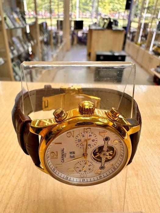 Годинник механічний Carnival 8670G