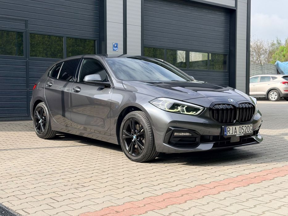 BMW Seria 1 118D Sport Line, Światła Led, Ambient Light, Fotele Sport
