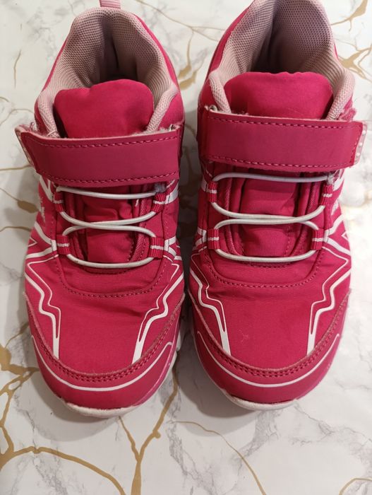 Кросівки для дівчинки