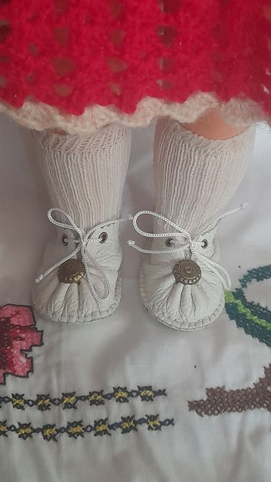 Вінтажне взуття для лялечки