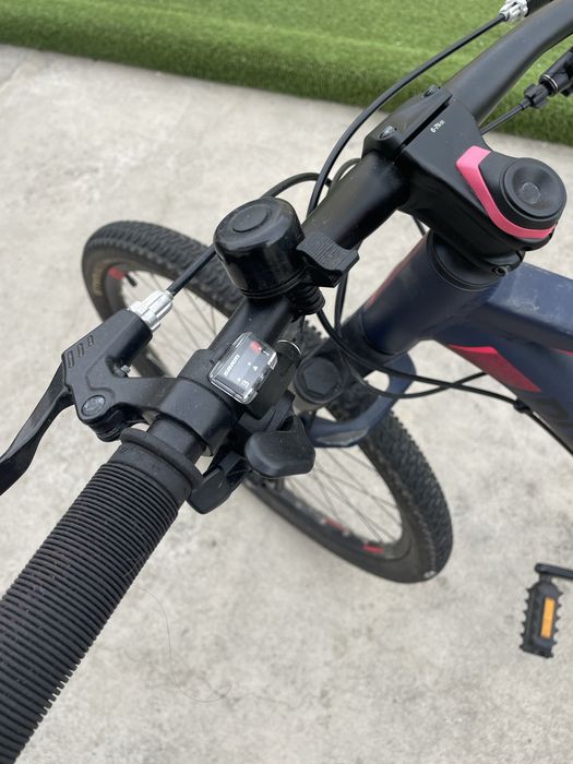 bicicleta st520